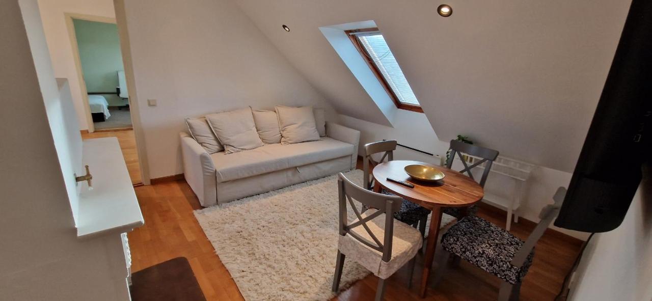 Tyzenxl Luxury Vilnius Apartments Buitenkant foto
